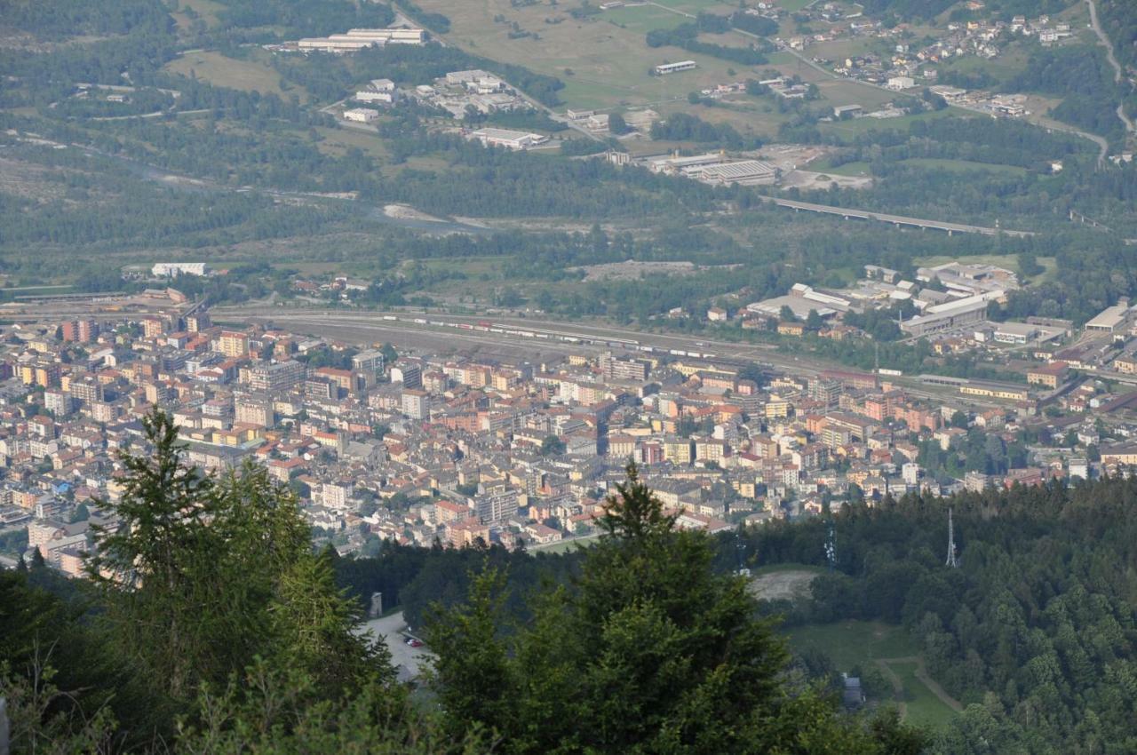 Вілла Il Borgo Di Monica Домодоссола Екстер'єр фото